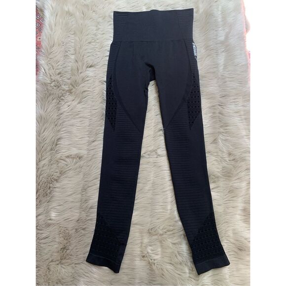 Gymshark Women's Perforated Performance Seamless Leggings Black Size XS - Picture 3 of 10